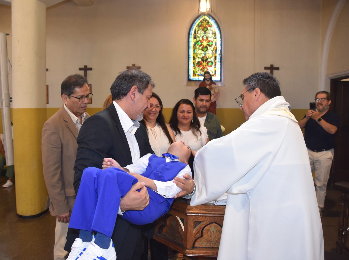 8 nuevos Hijos de Dios, en la Comunidad Marquiana