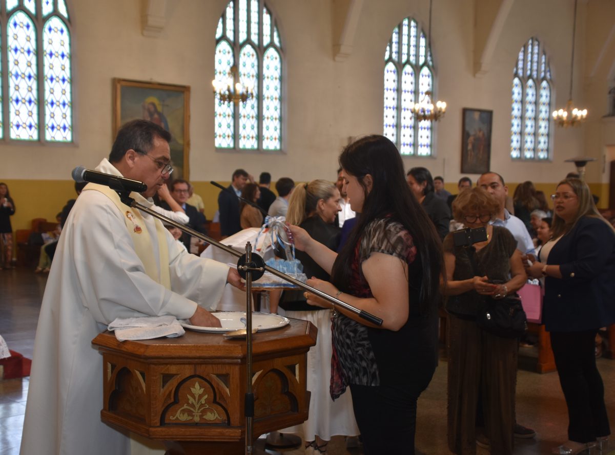 8 nuevos Hijos de Dios, en la Comunidad Marquiana