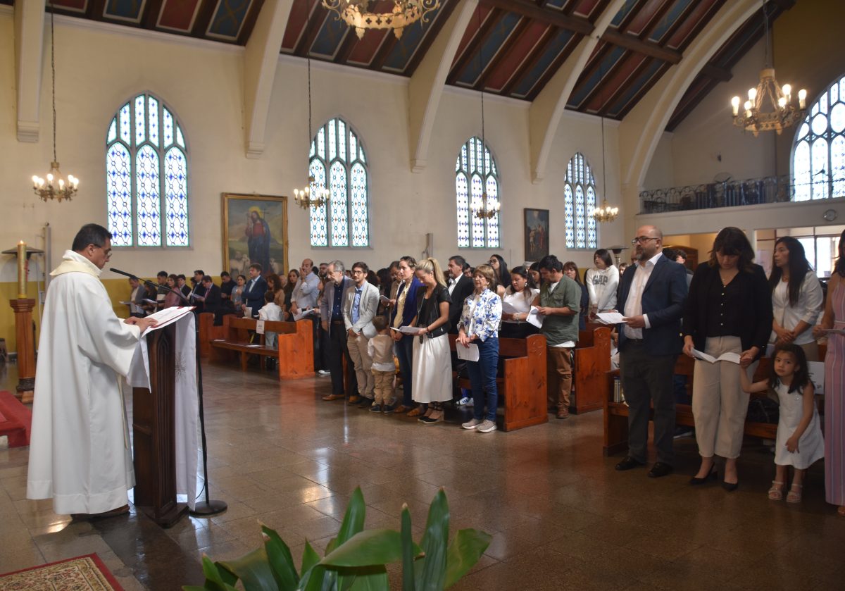 8 nuevos Hijos de Dios, en la Comunidad Marquiana