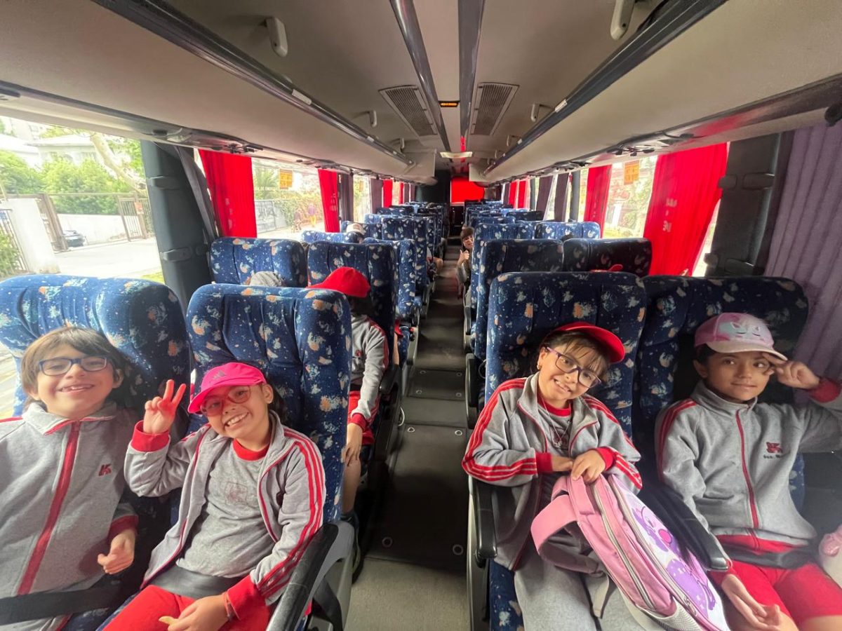 Estudiantes de 3° Básico realizaron enriquecedora salida pedagógica al Cerro San Cristóbal