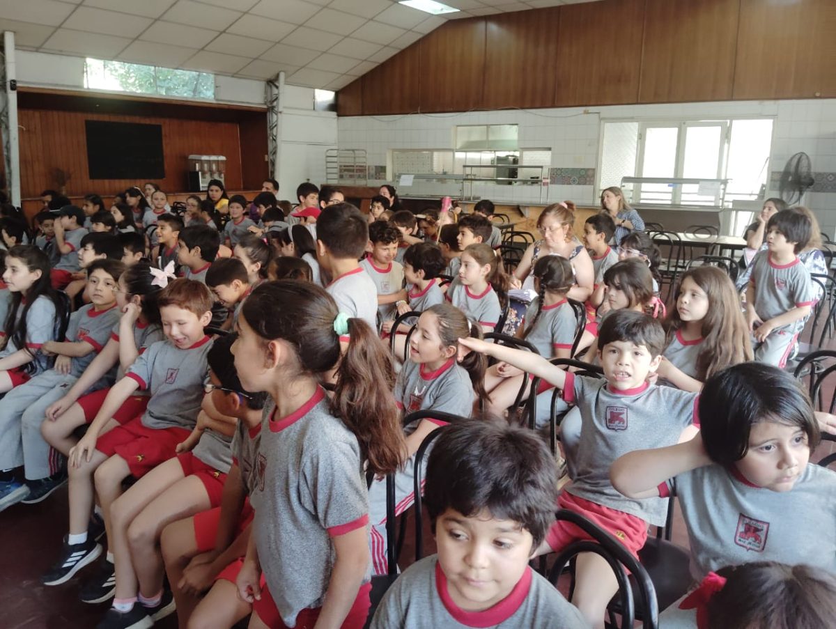 Mañana de arte en preescolar y el ciclo I