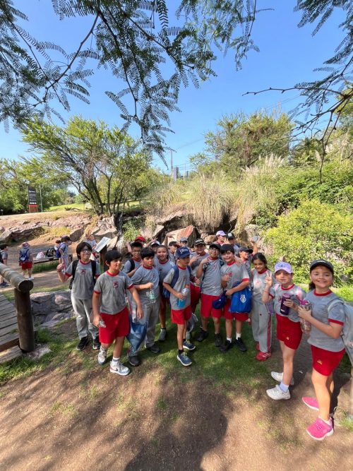 Estudiantes de 3° Básico realizaron enriquecedora salida pedagógica al Cerro San Cristóbal