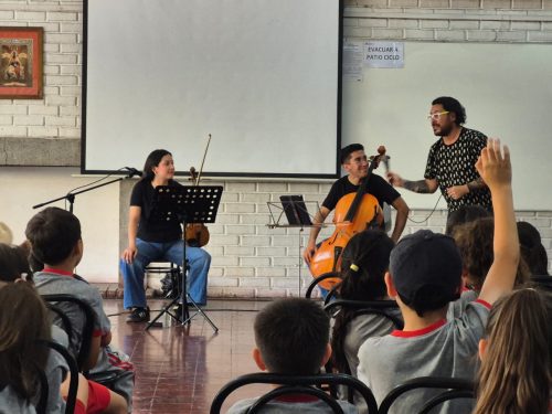 Mañana de arte en preescolar y el ciclo I