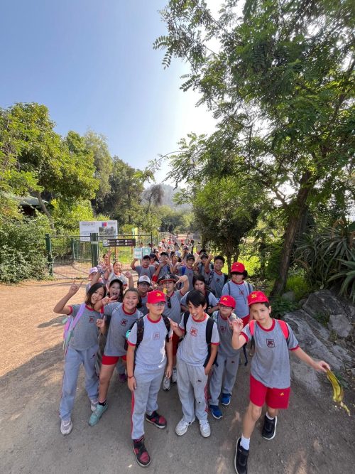 Estudiantes de 3° Básico realizaron enriquecedora salida pedagógica al Cerro San Cristóbal