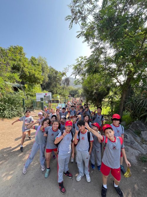 Estudiantes de 3° Básico realizaron enriquecedora salida pedagógica al Cerro San Cristóbal