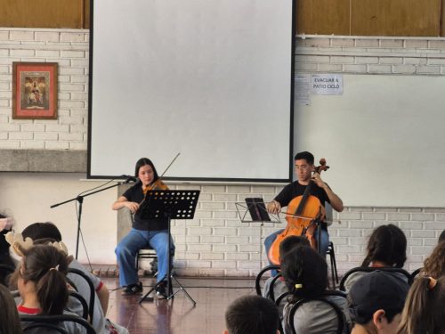 Mañana de arte en preescolar y el ciclo I