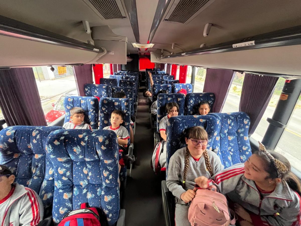 Estudiantes de 3° Básico realizaron enriquecedora salida pedagógica al Cerro San Cristóbal