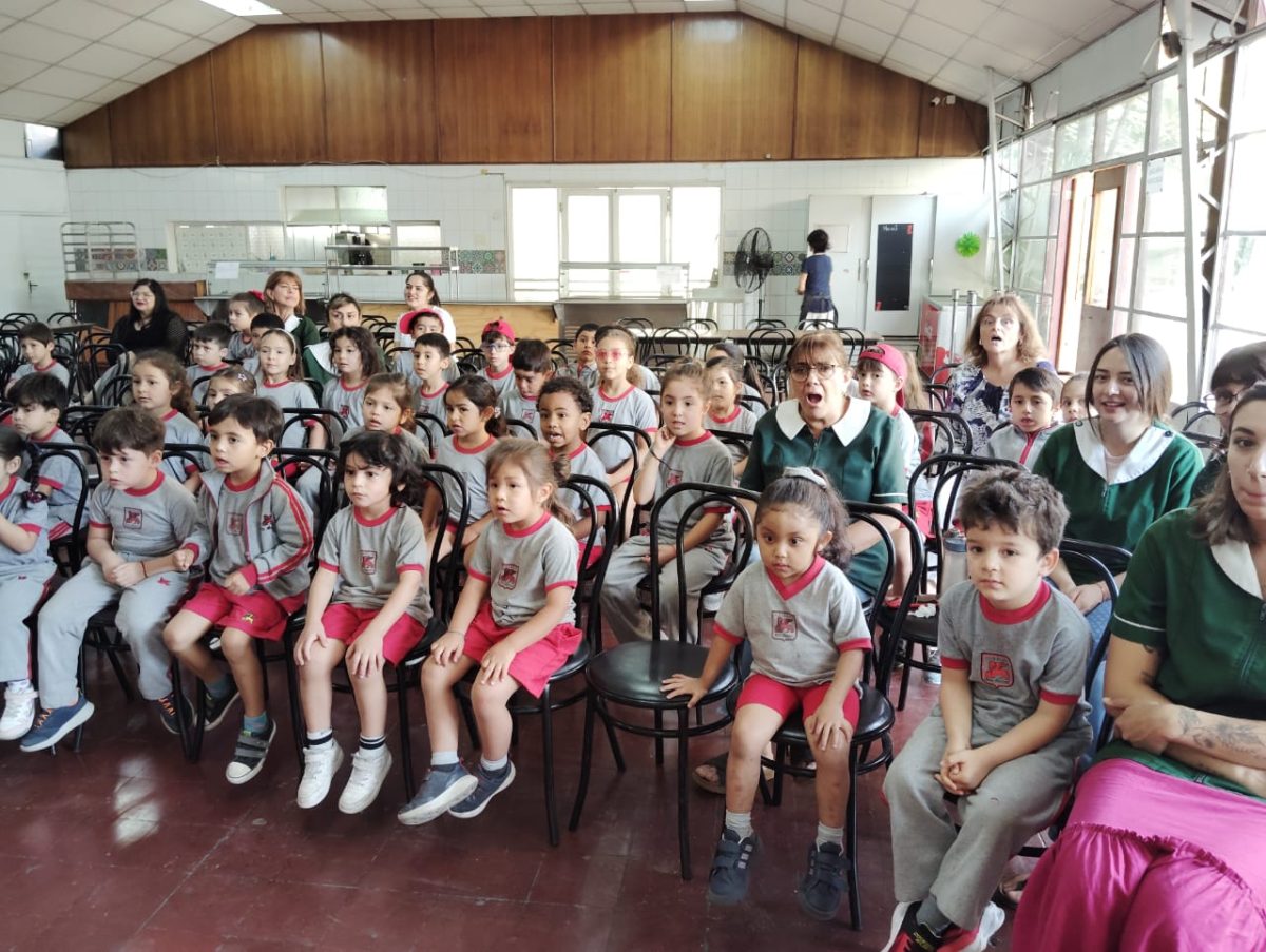 Mañana de arte en preescolar y el ciclo I