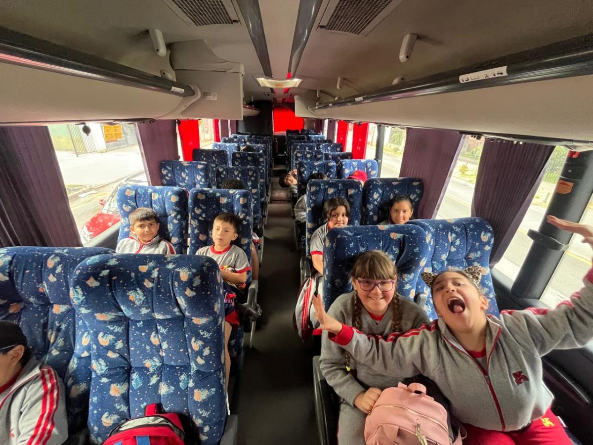 Estudiantes de 3° Básico realizaron enriquecedora salida pedagógica al Cerro San Cristóbal