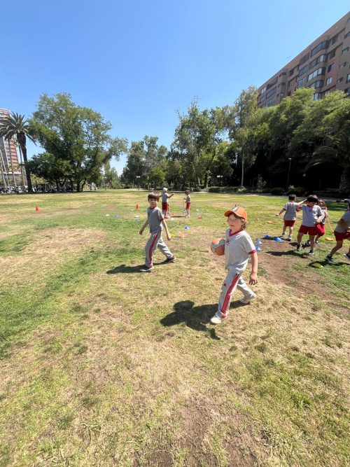 1ros Básicos visitan el Parque Inés de Suárez