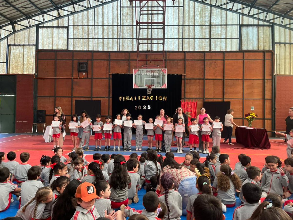 Acto de Finalización escolar 2025. Ciclo I