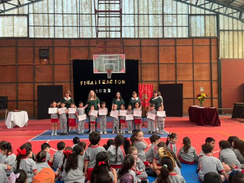 Acto de Finalización escolar 2025. Ciclo I