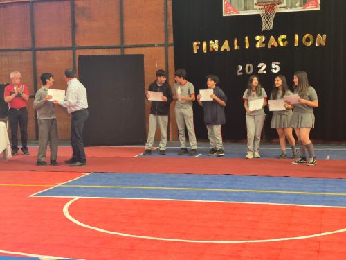 Acto de Finalización escolar 2025. Ciclo III