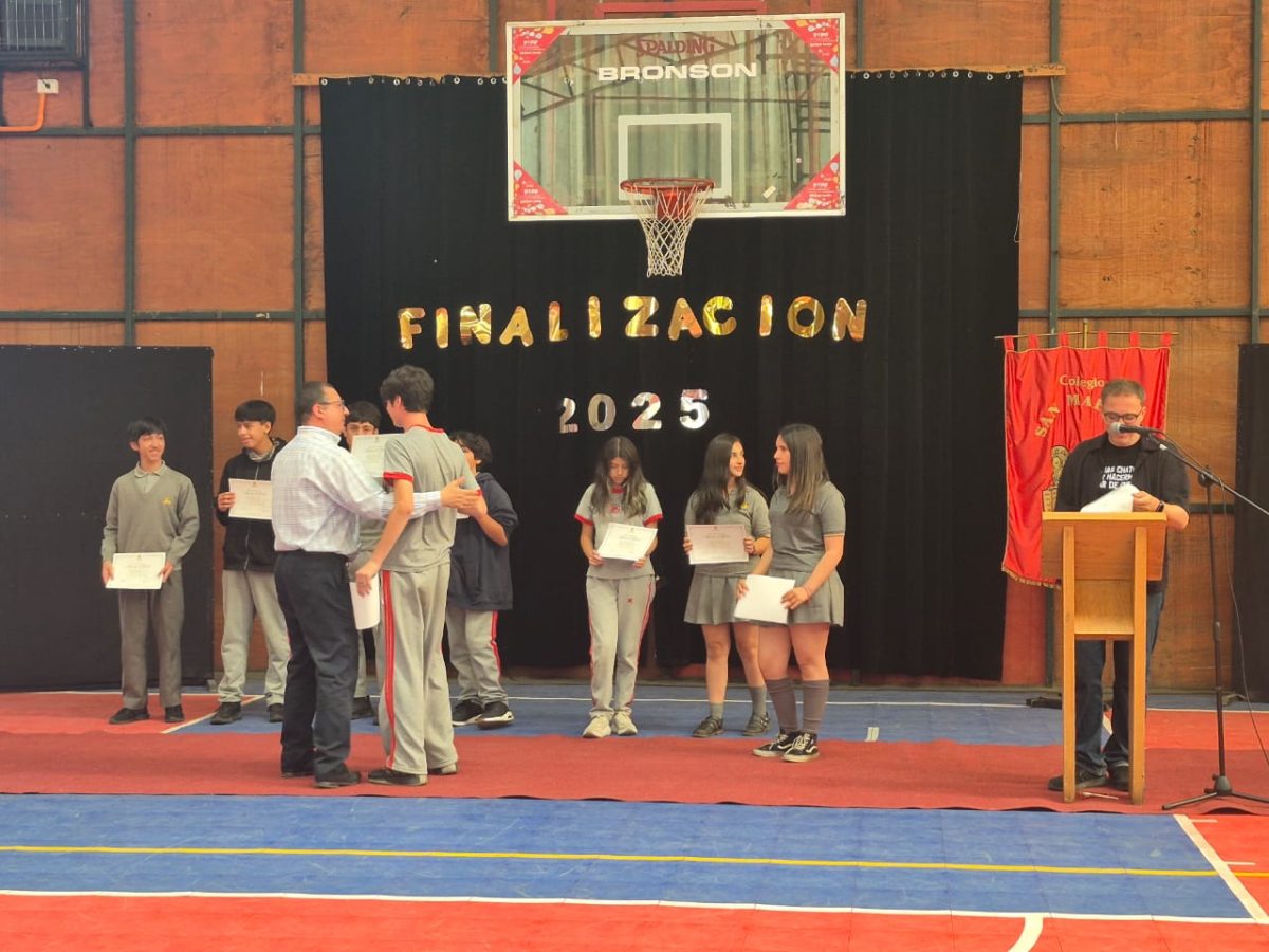 Acto de Finalización escolar 2025. Ciclo III