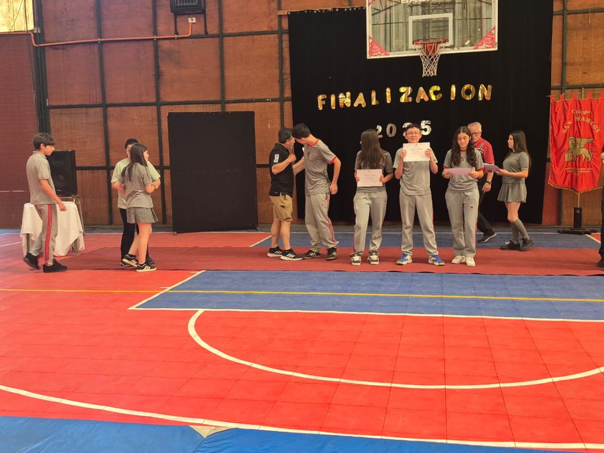 Acto de Finalización escolar 2025. Ciclo III