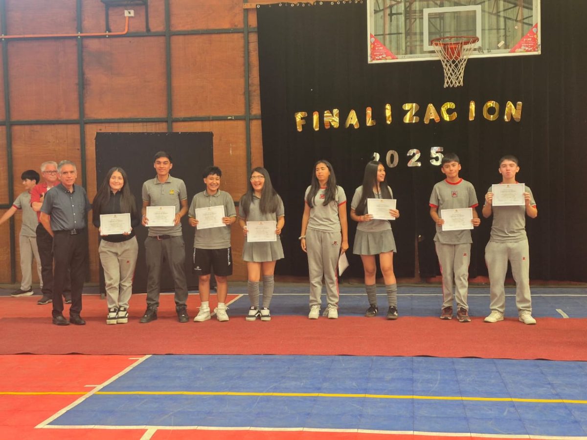 Acto de Finalización escolar 2025. Ciclo III