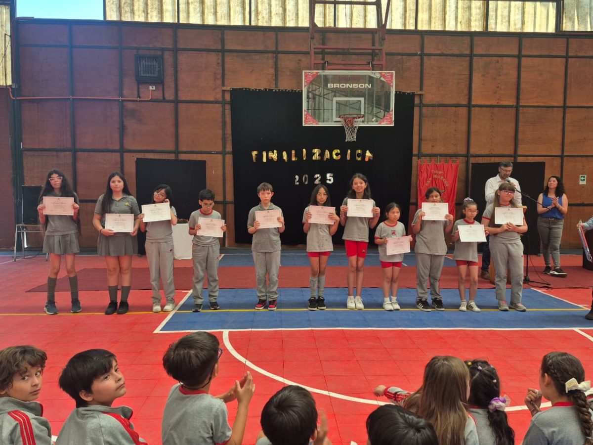 Acto de Finalización escolar 2025. Ciclo II