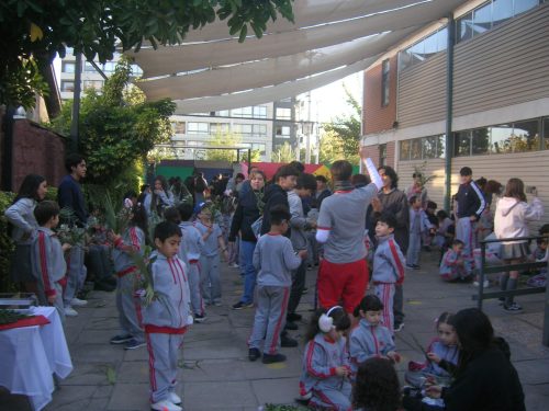 Fiesta de los Ramos. Confección y bendición de los ramos.