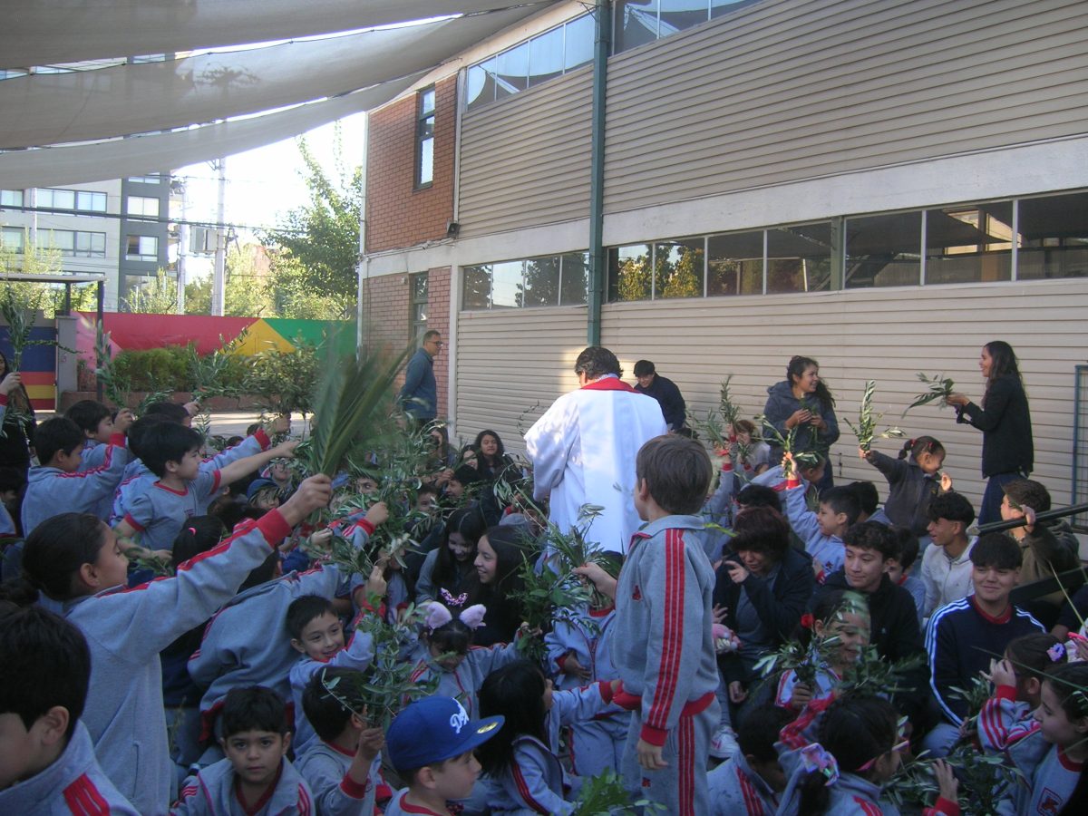 Fiesta de los Ramos. Confección y bendición de los ramos.