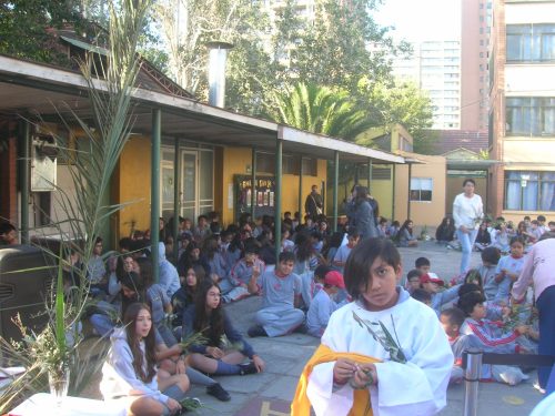 Fiesta de los Ramos. Confección y bendición de los ramos.