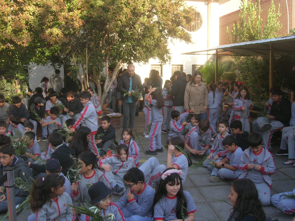 Fiesta de los Ramos. Confección y bendición de los ramos.