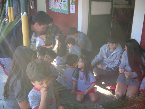 Fiesta de los Ramos. Confección y bendición de los ramos.