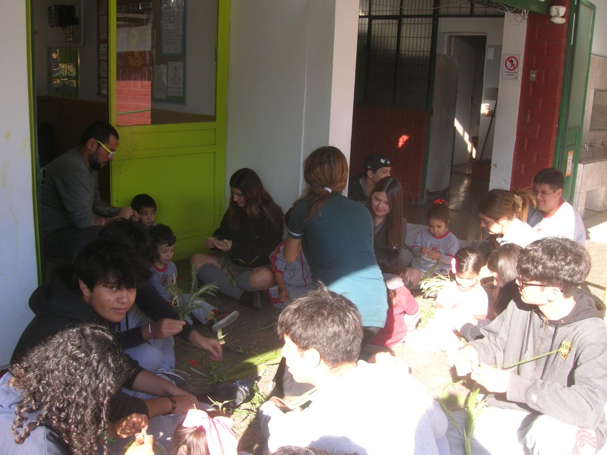 Fiesta de los Ramos. Confección y bendición de los ramos.