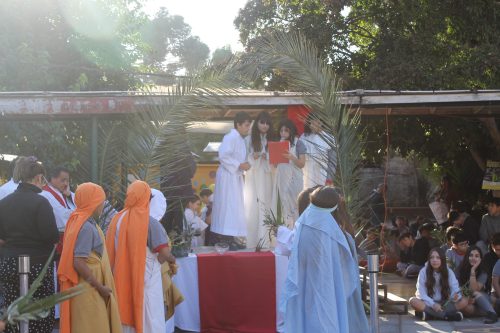Fiesta de los Ramos. Confección y bendición de los ramos.
