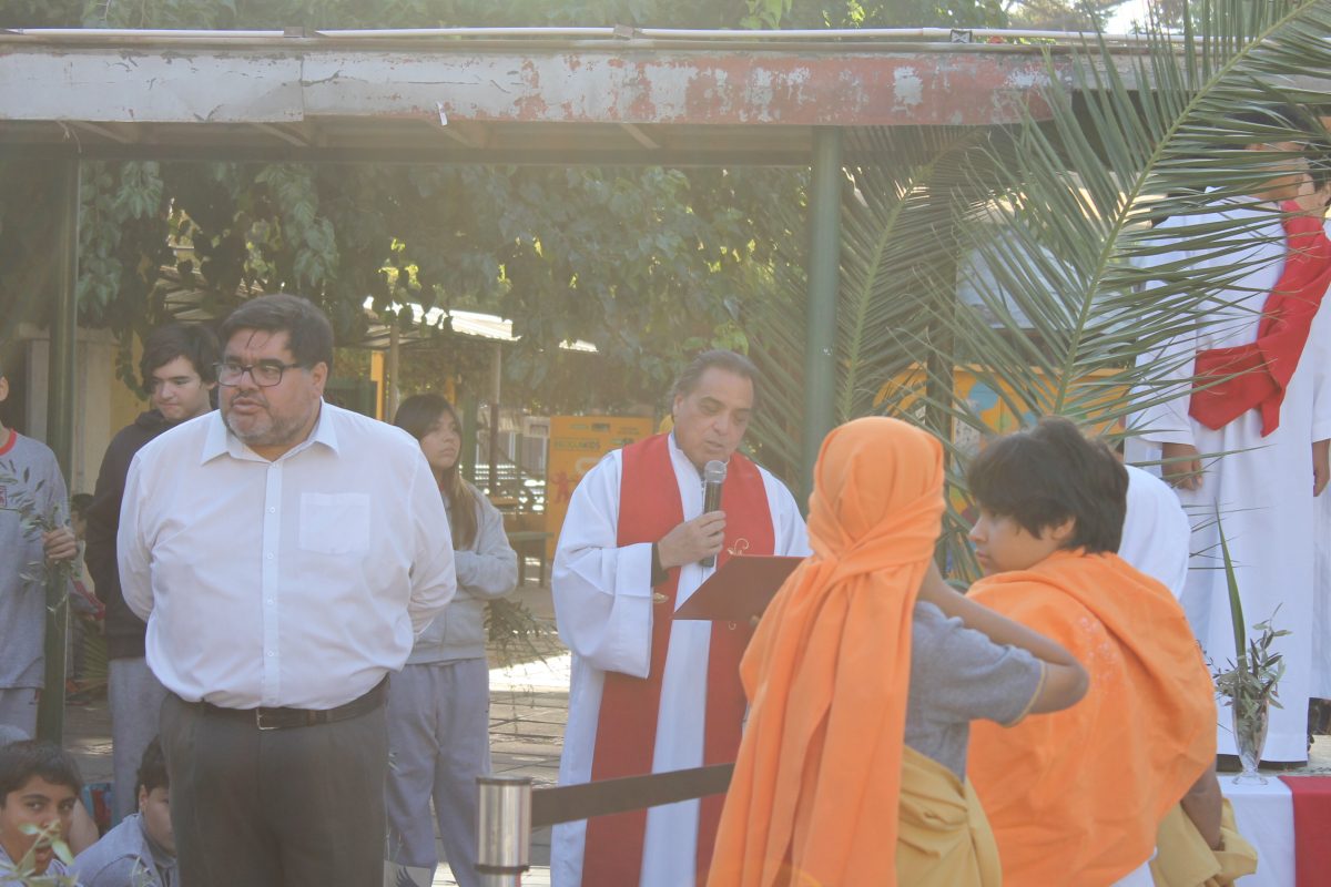 Fiesta de los Ramos. Confección y bendición de los ramos.