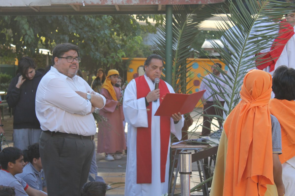 Fiesta de los Ramos. Confección y bendición de los ramos.