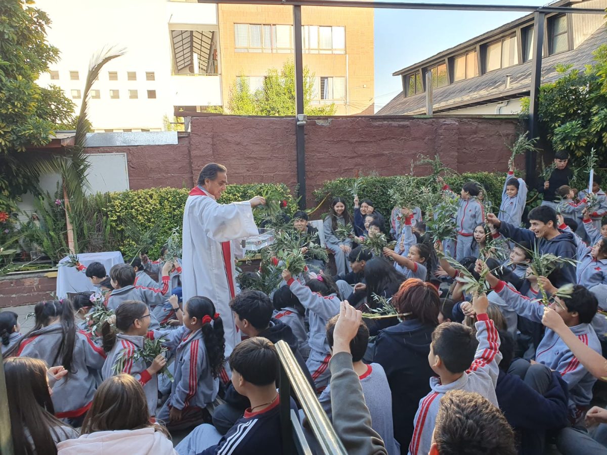 Fiesta de los Ramos. Confección y bendición de los ramos.