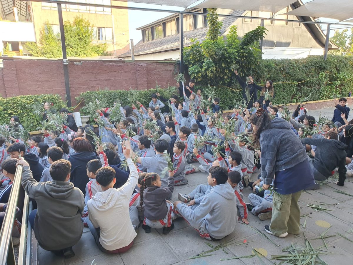 Fiesta de los Ramos. Confección y bendición de los ramos.
