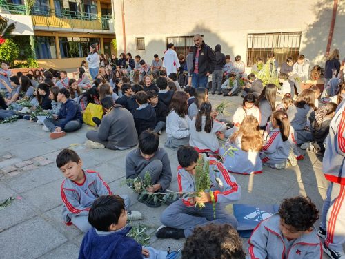 Fiesta de los Ramos. Confección y bendición de los ramos.