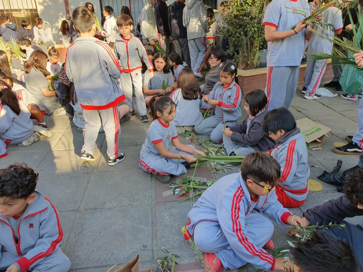 Fiesta de los Ramos. Confección y bendición de los ramos.