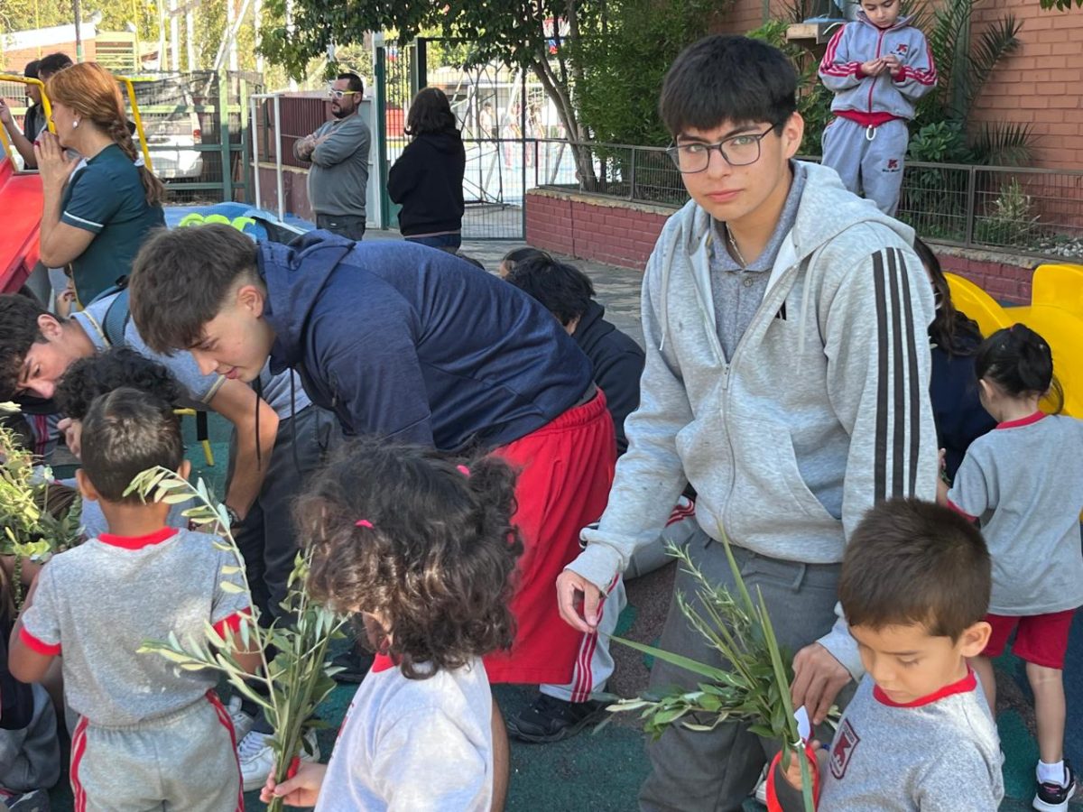 Fiesta de los Ramos. Confección y bendición de los ramos.