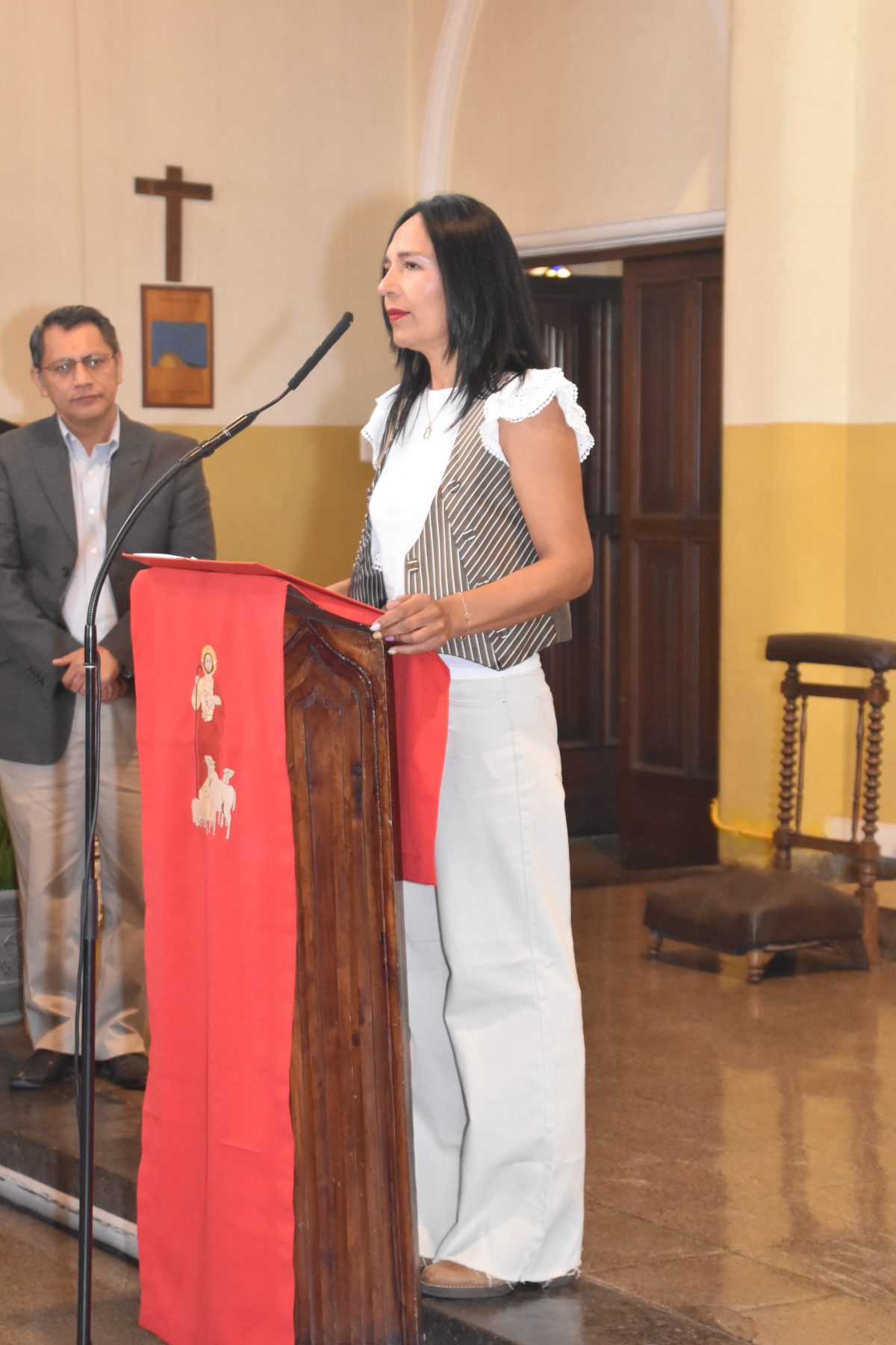 Comunidad del Colegio San Marcos celebra 73 años con emotiva Eucaristía y Primeras Comuniones