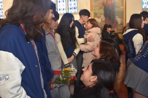 Celebraciones del Día de la Madre 2026 de 8° Básico a IV Medio