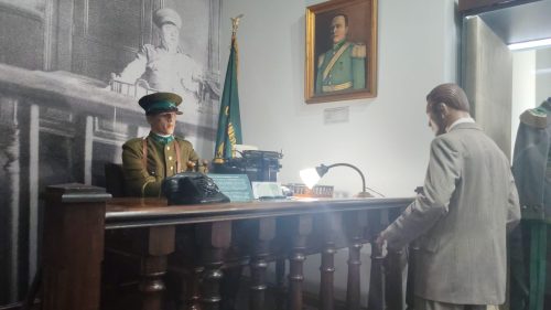 Estudiantes de 5° Básico B realizan visita pedagógica al Museo Histórico de Carabineros