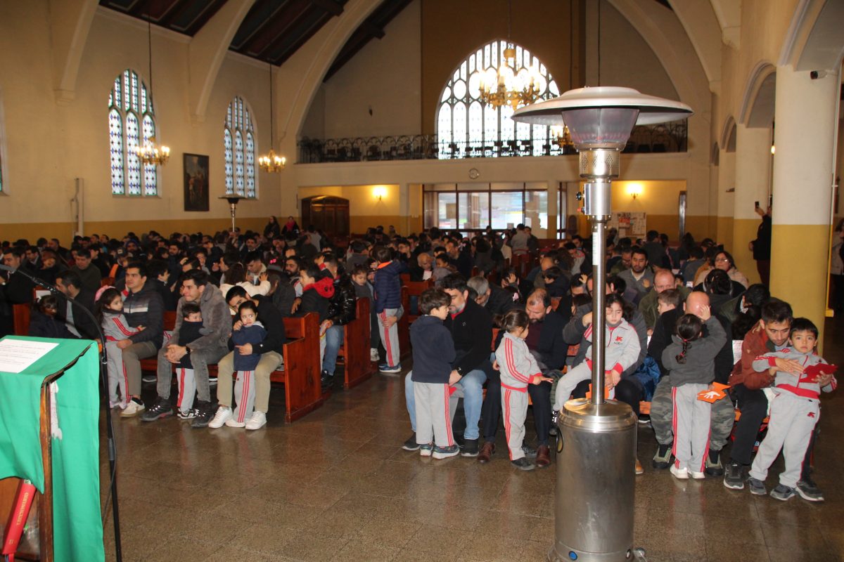celebraciones de liturgias día del padre Medio Mayor a 2° Básico
