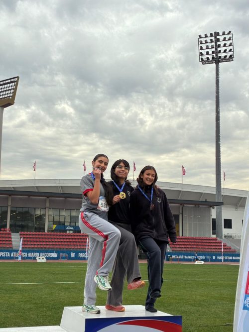 Destacada participación en la etapa regional de atletismo escolar