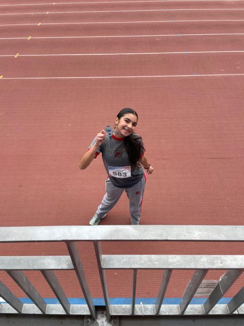 Destacada participación en la etapa regional de atletismo escolar