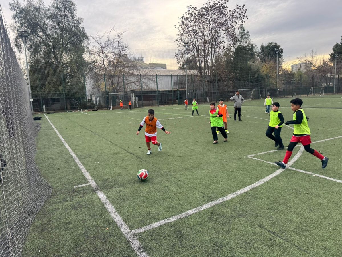 Encuentro amistoso de fútbol premini en una jornada llena de alegría