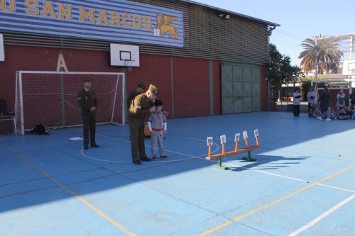 Visita de la Escuela de Adiestramiento de Carabineros de Chile
