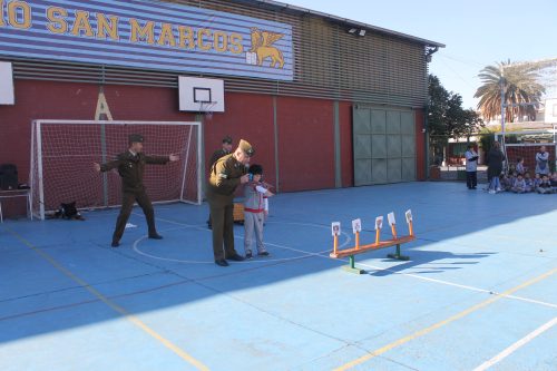 Visita de la Escuela de Adiestramiento de Carabineros de Chile