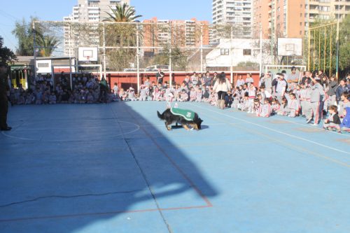 Visita de la Escuela de Adiestramiento de Carabineros de Chile
