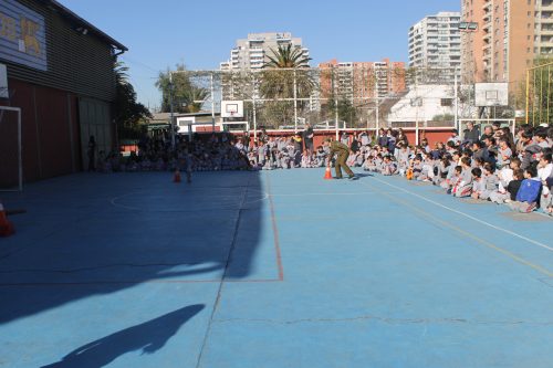 Visita de la Escuela de Adiestramiento de Carabineros de Chile