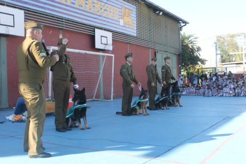 Visita de la Escuela de Adiestramiento de Carabineros de Chile