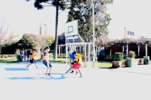 🎉 ¡Campeones comunales! La categoría juvenil brilla en futsal