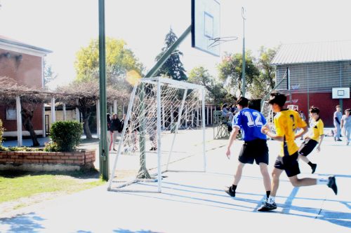🎉 ¡Campeones comunales! La categoría juvenil brilla en futsal