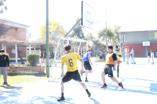 🎉 ¡Campeones comunales! La categoría juvenil brilla en futsal